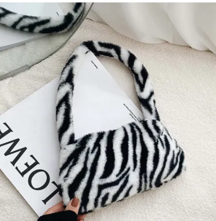 Fashion Lamb Wool Ladies Shoulder Bag