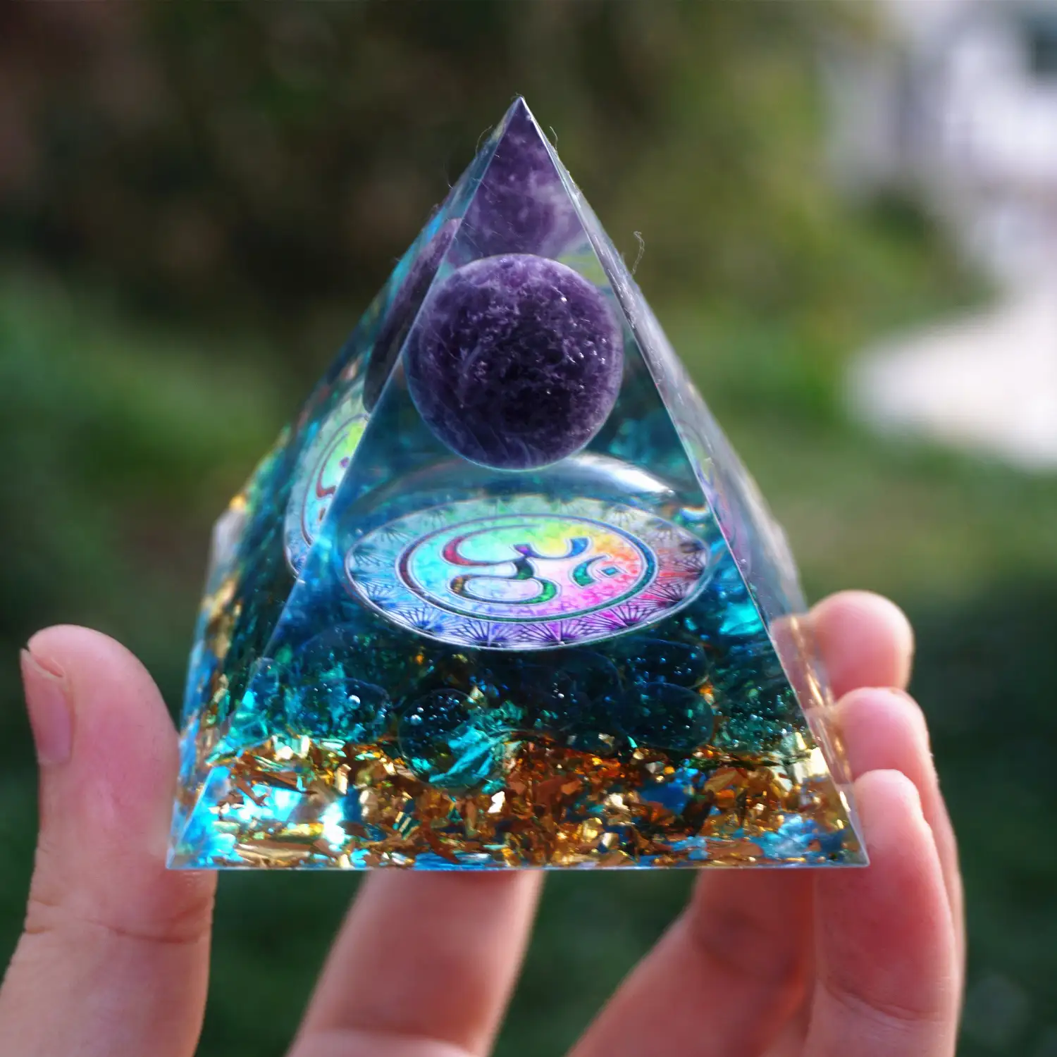 Pyramid Decoration Natural Crystal Gravel Energy Tower