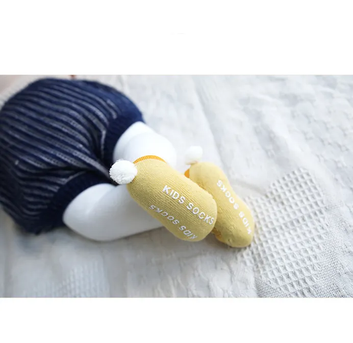 Autumn and winter new cotton 0-1-3 years old children's boat socks non-slip toddler baby floor socks baby socks