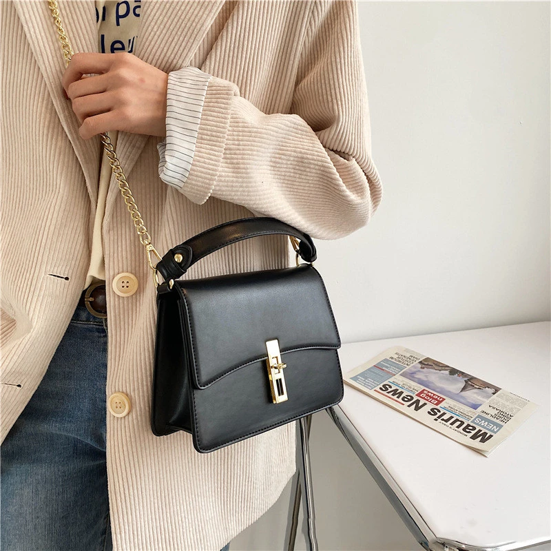 One-Shoulder Diagonal Hand-Held Fashion Chain Lock Bag