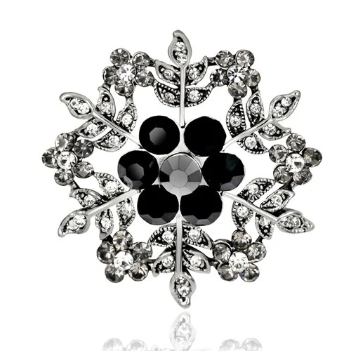 Fashion snowflake brooch