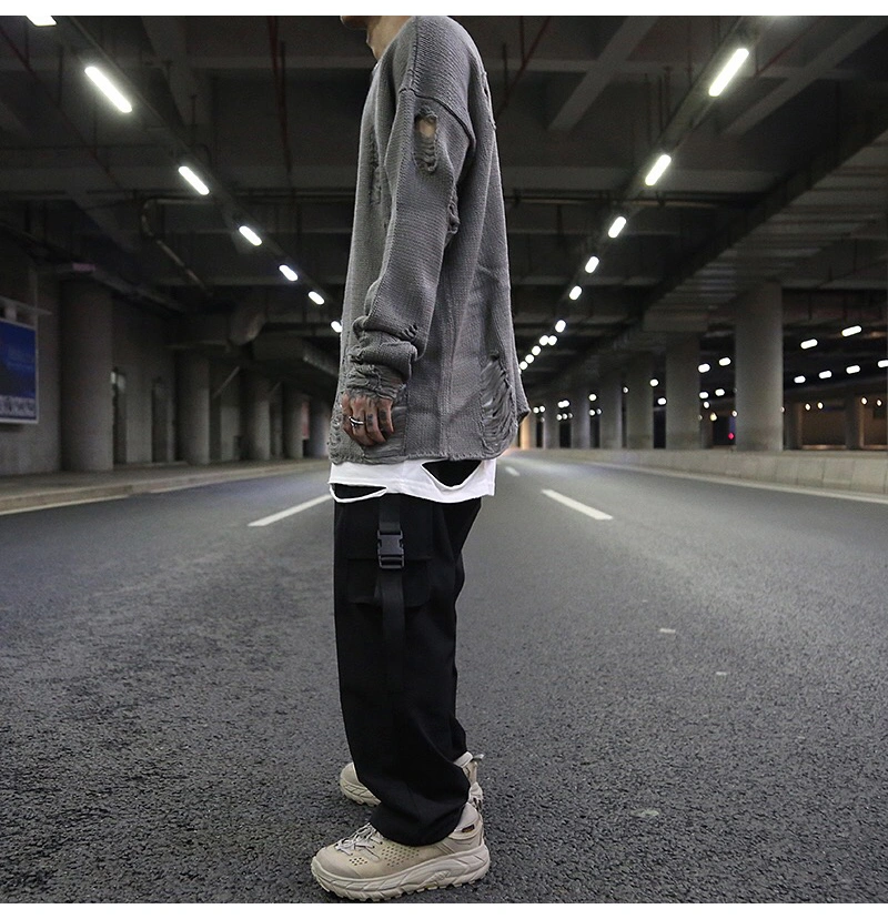 Broken hole solid color bottoming sweater