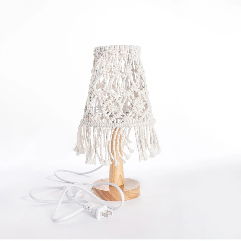 Hand-Woven Small Table Lamp Decorating Children's Room Bedside Lamp