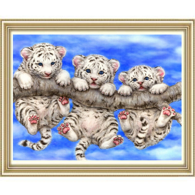 Three little tigers diamond painting