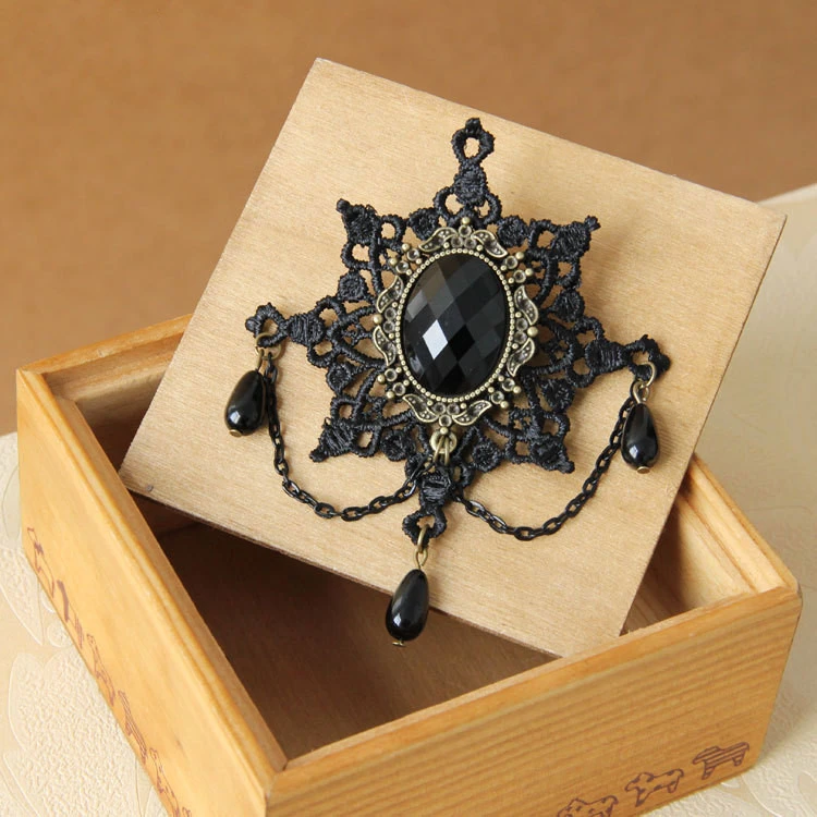 Lace snow gem brooch