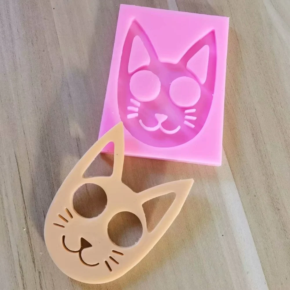 Cat Face Keychain Epoxy Mold