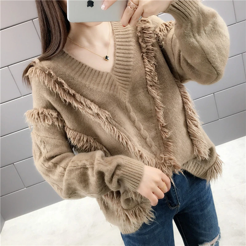 V-neck solid color pullover