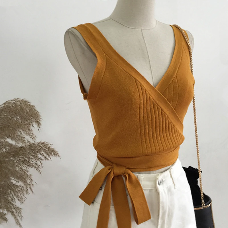 Solid color lace knitted camisole