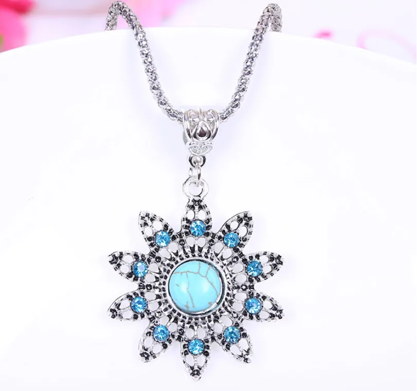 Vintage Fashion Carved  Earrings Necklace Sun Flower Turquoise Set Necklace Earrings