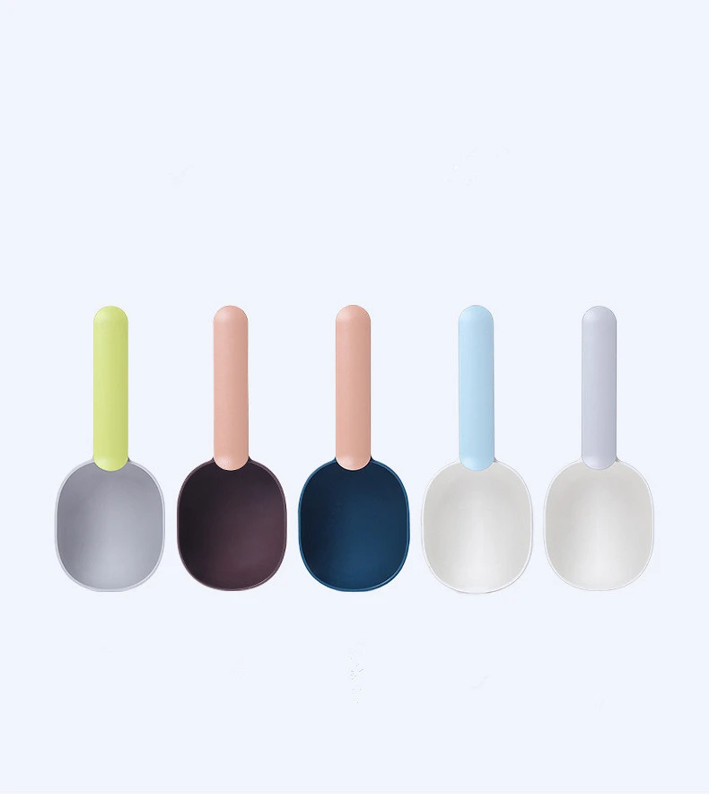 Pet food spoon