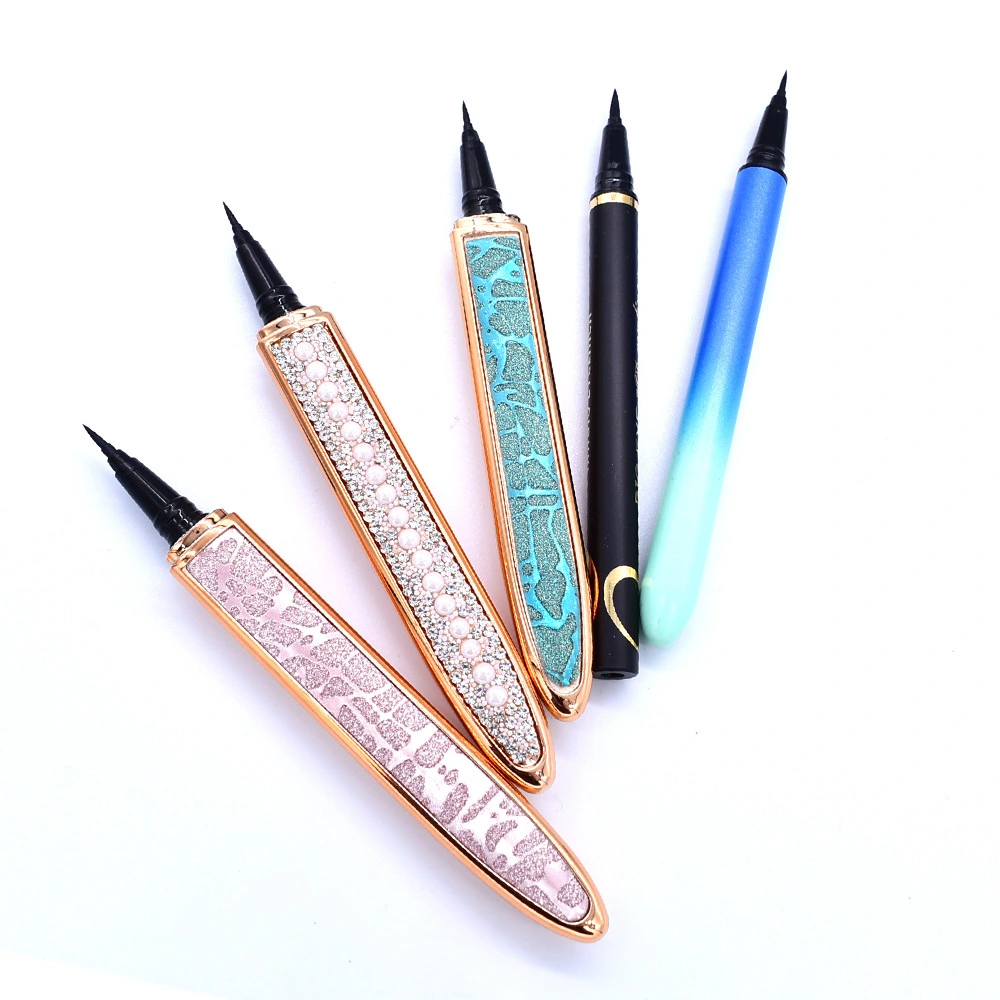 Diamond Magic Self Adhesive Liquid Eyeliner 