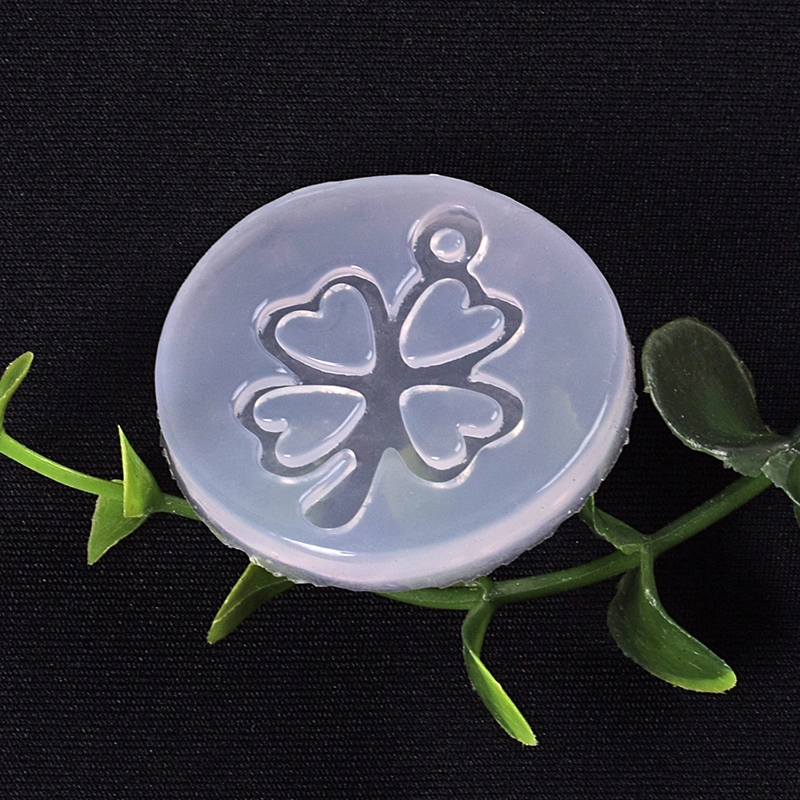 Mirror Clover Crystal Epoxy Mould