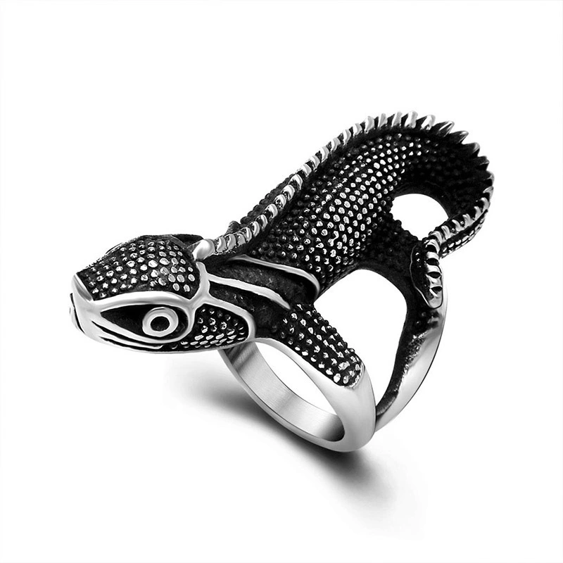 Vintage lizard ring