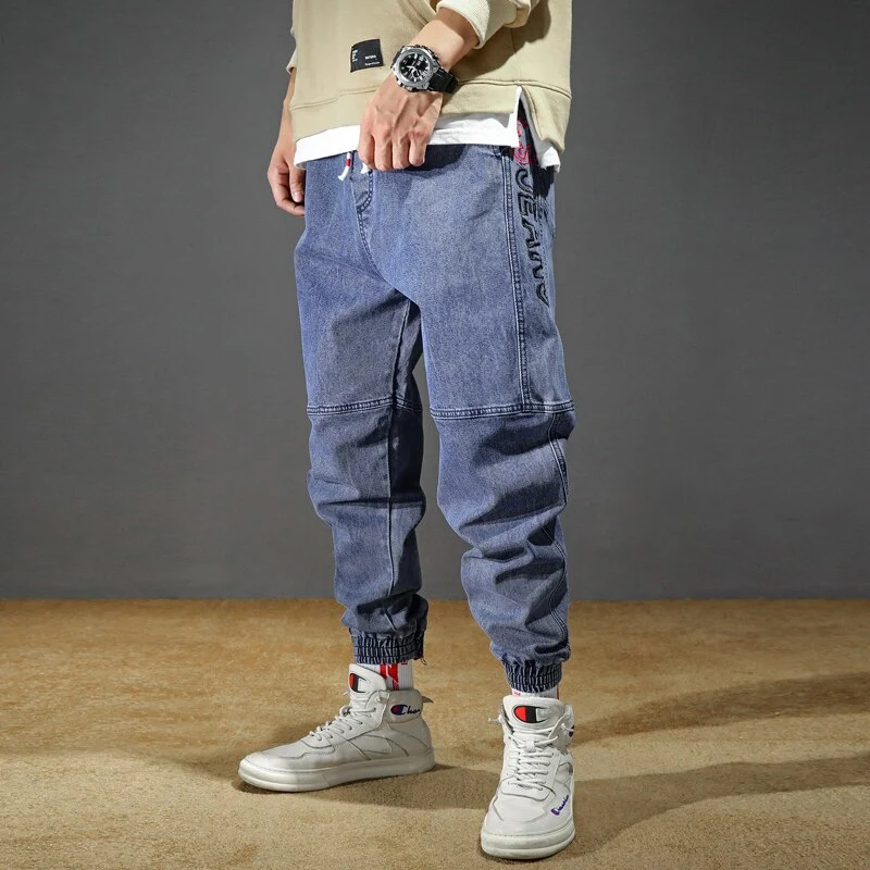 Embroidered men's loose jeans