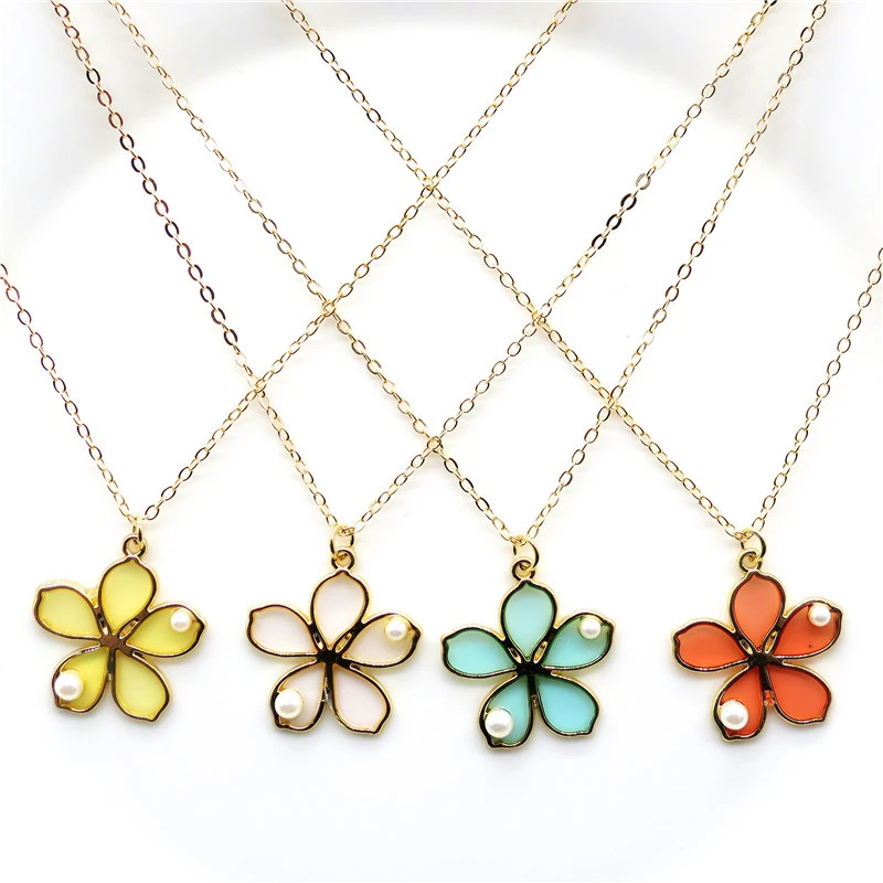 Creative Transparent Paint Flower Pearl Clavicle Necklace With Accessories