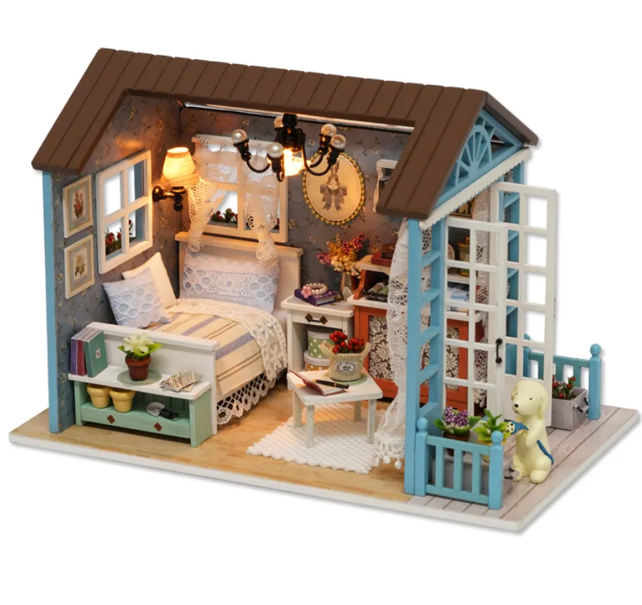 Assembling model house