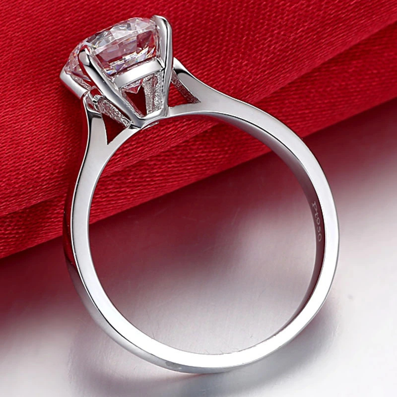 Sterling silver with diamond ring for lady