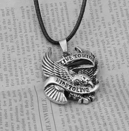 Beier Wholesale Stainless Steel One Piece Live To Ride Necklace Pendant For Biker Rider Titanium HD Jewelry BP8-045