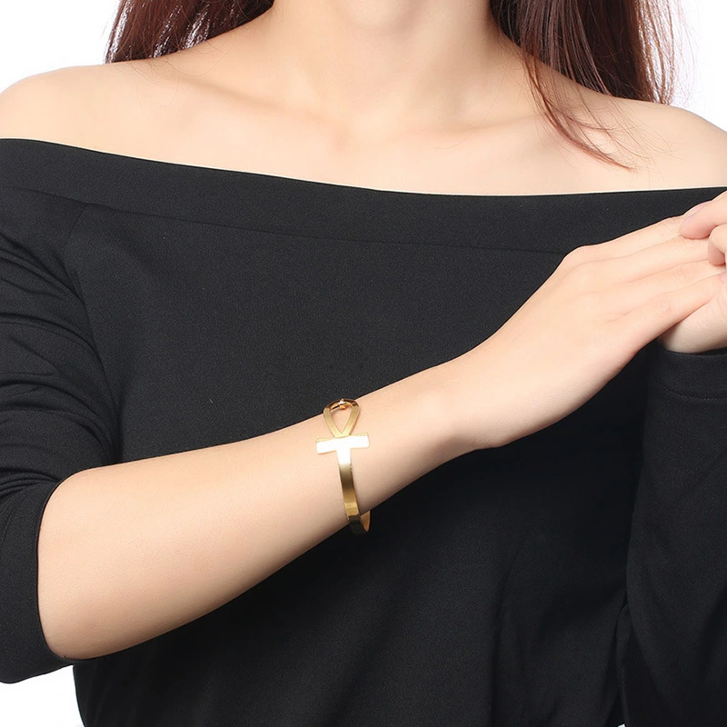 Stainless steel cross bracelet