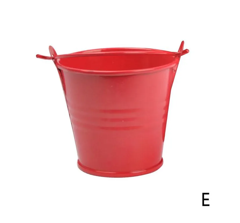 Small iron bucket