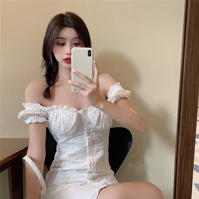 Puff sleeve dress
