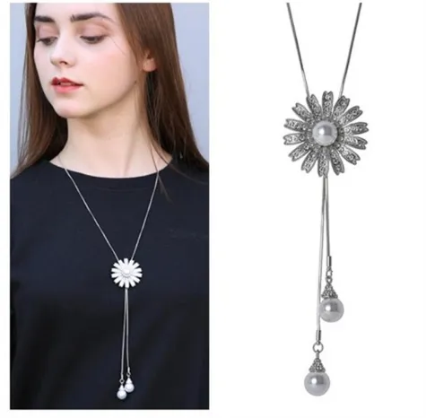 Korean fashion accessories, sweater chain, Crystal Snowflake Necklace, long necklace necklace, tassel sweater chain