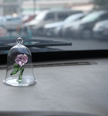 Crystal glass cover rose