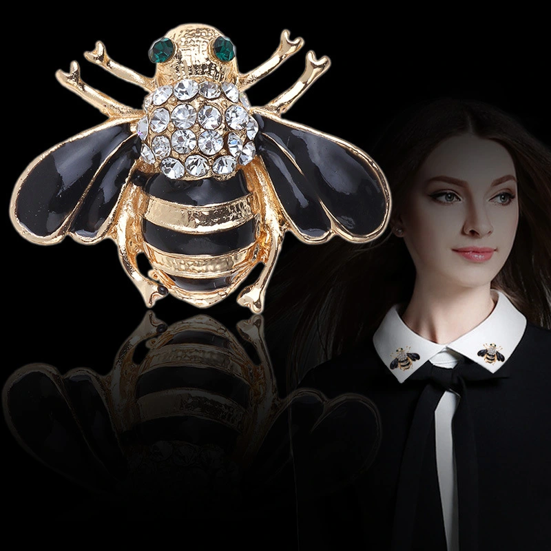 Cute little bee brooch