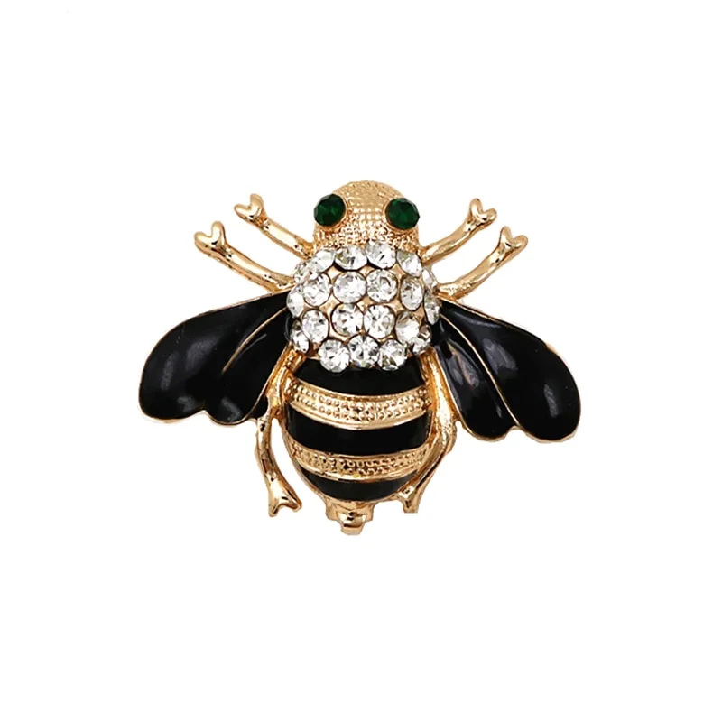 Cute little bee brooch