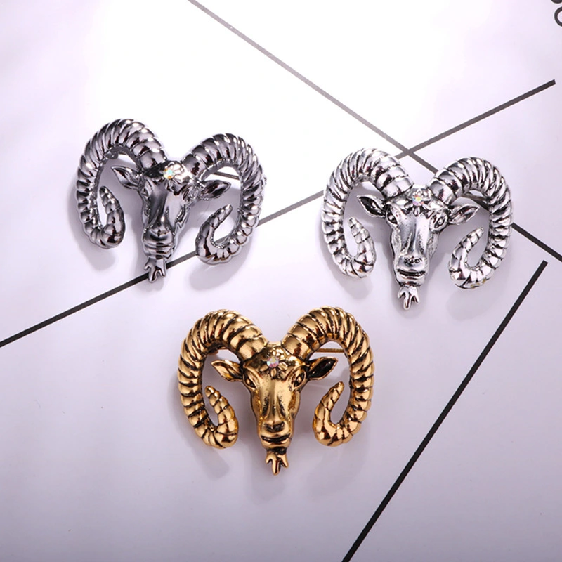 Retro Domineering Goat Head Brooch Men's Suit