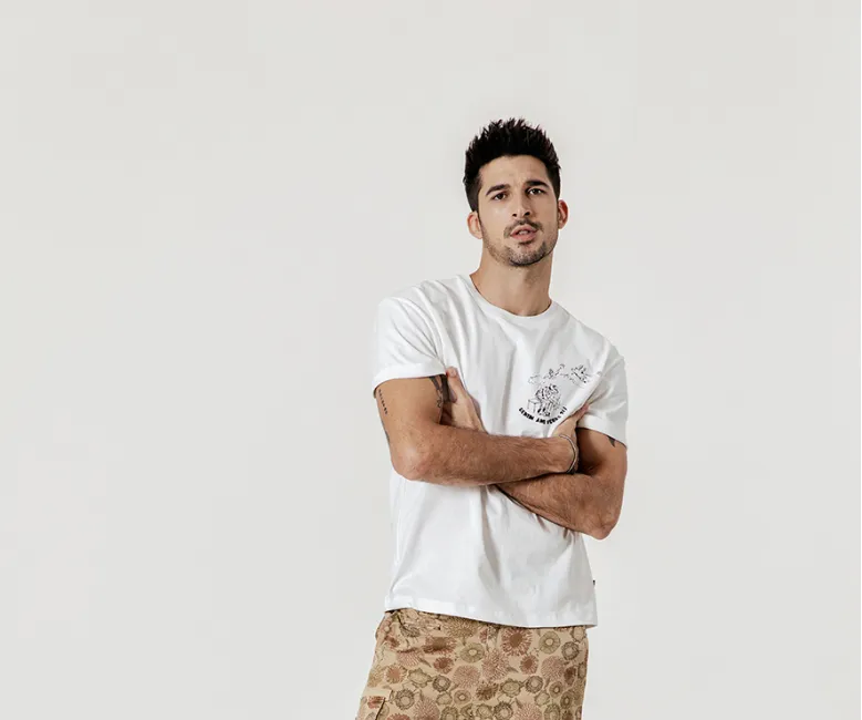 Short sleeve