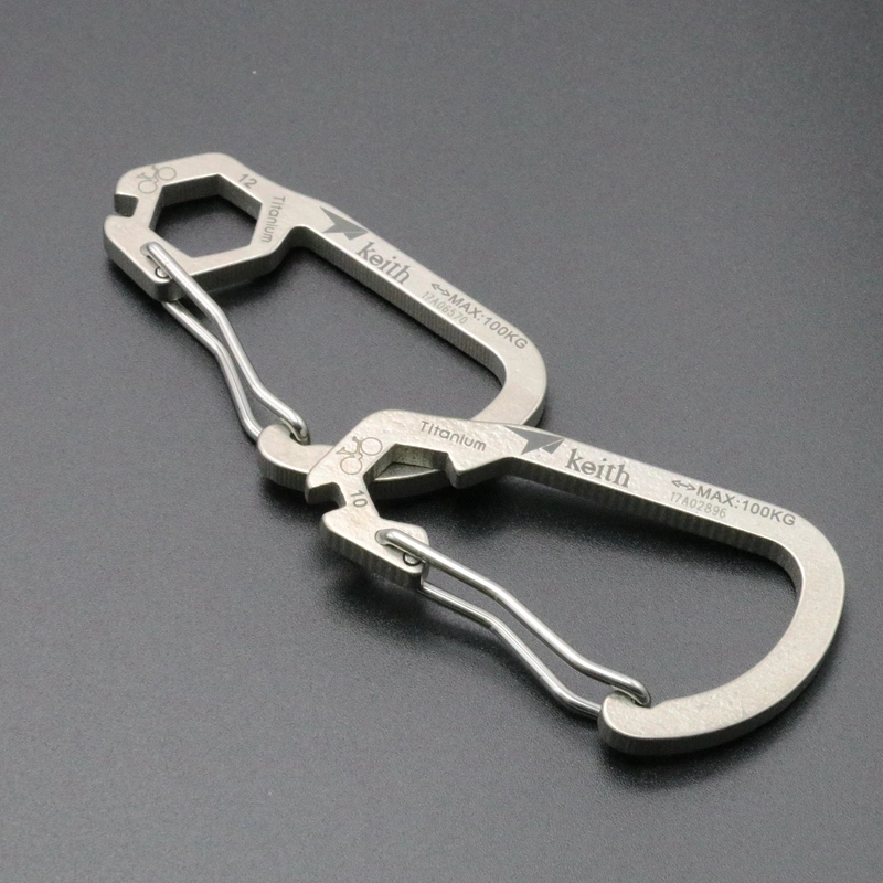 Pure titanium outdoor carabiner