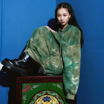 Zou Ju hooded lazy wind jacket