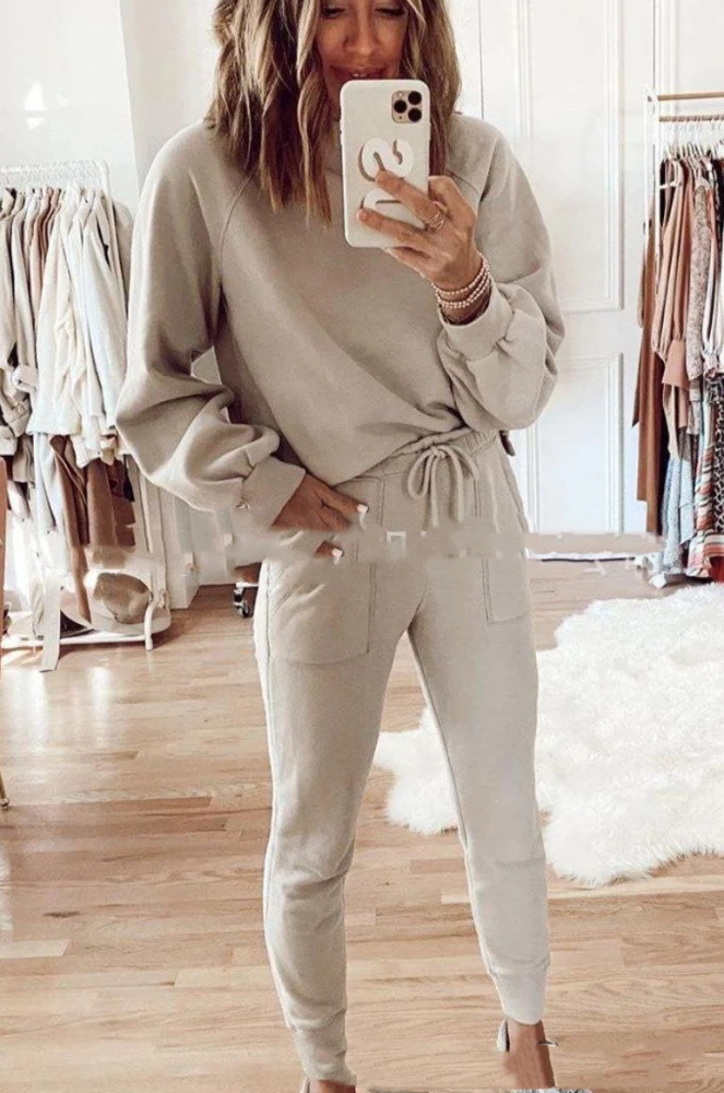 Casual Solid Color Comfortable Sweater Suit