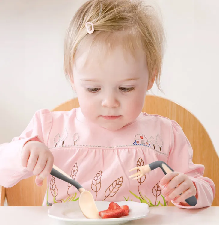 Baby Twisting Spoon One And A Half Year Old Children Can Bend Children'S Complementary Food