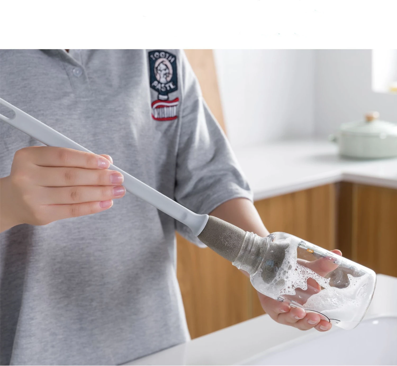 Simple And Durable Home Cleaning Sponge Cup Brush With Long Handle