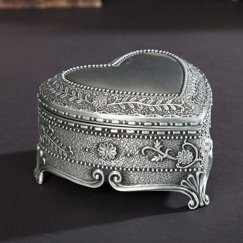 Zinc Alloy Jewelry Box With Large Olive Branches And Leaves Around Heart Shape