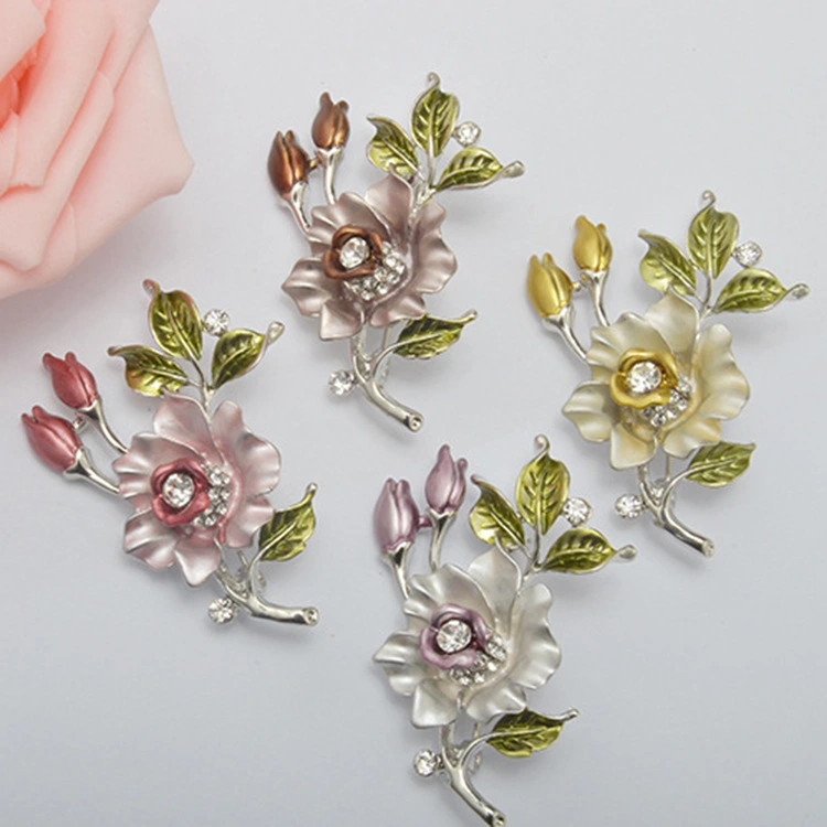 Flower Camellia Brooch High-end Diamond Corsage Elegant Clothing Accessories