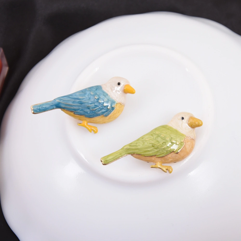 A Little Bird Brooch Cute Japanese Cartoon High-End Women''s Brooch Creative Pin Clothing Accessories