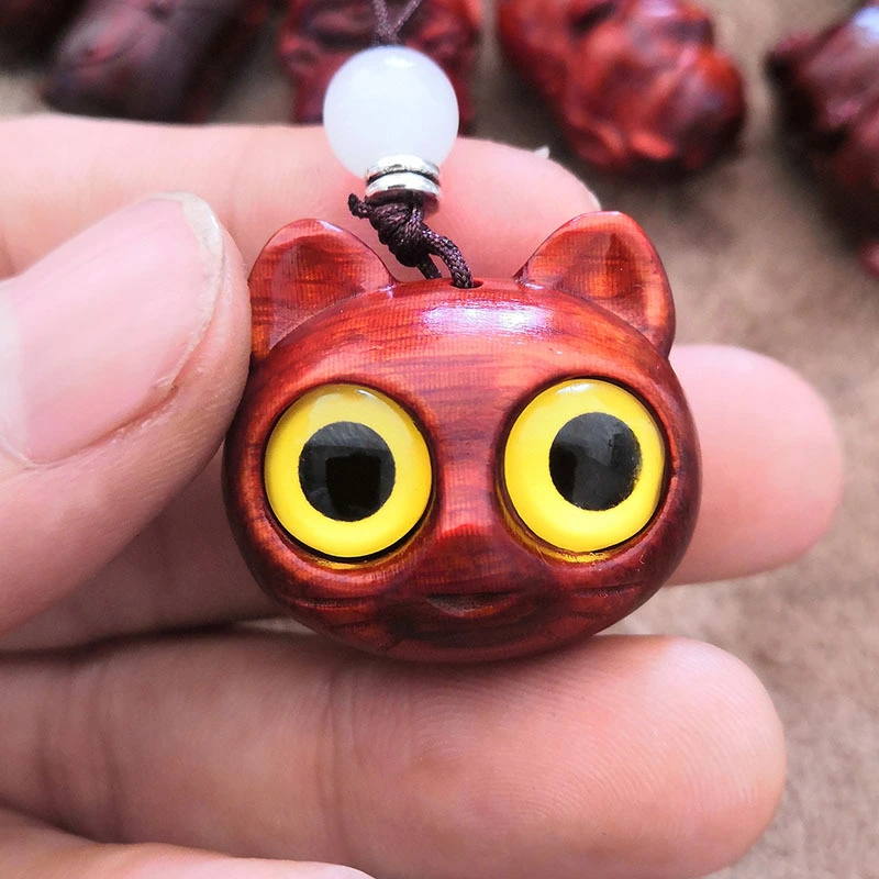 Red Sandalwood Carving Kitty Pendant