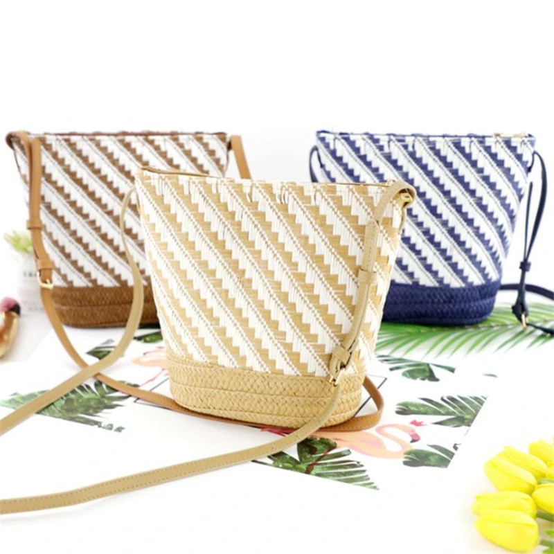 Striped Bucket Bag Shoulder Messenger Straw Bag