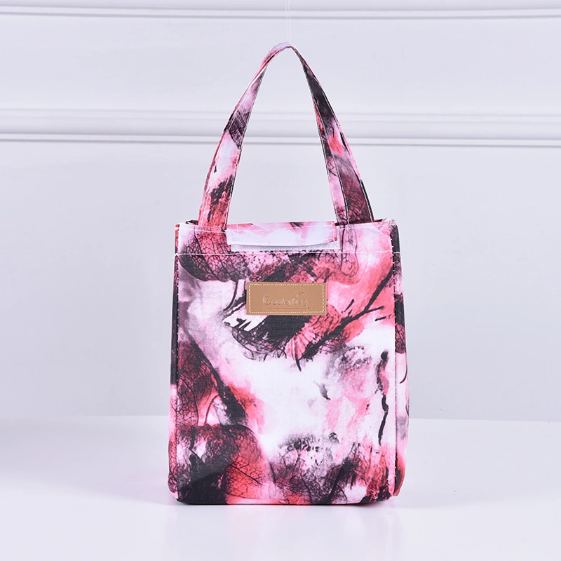 Color Portable Insulated Lunch Bag Cartoon Pattern Outdoor Picnic Bag