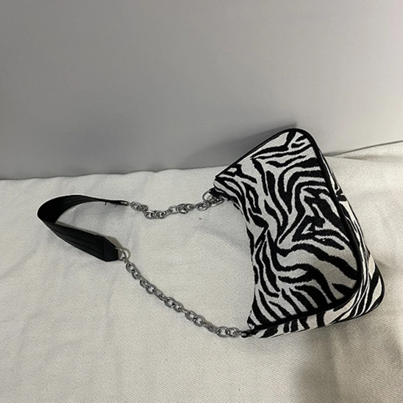 French Niche High-End Chain Bag Underarm Bag Female Bag Small Bag New Wild Ins Shoulder Bag Tide
