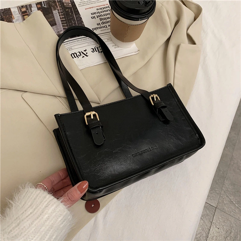 On The New Design Autumn And Winter Atmosphere Large-Capacity Female Bag Bag Tide New Retro Armpit Bag Small Square Bag Shoulder Bag