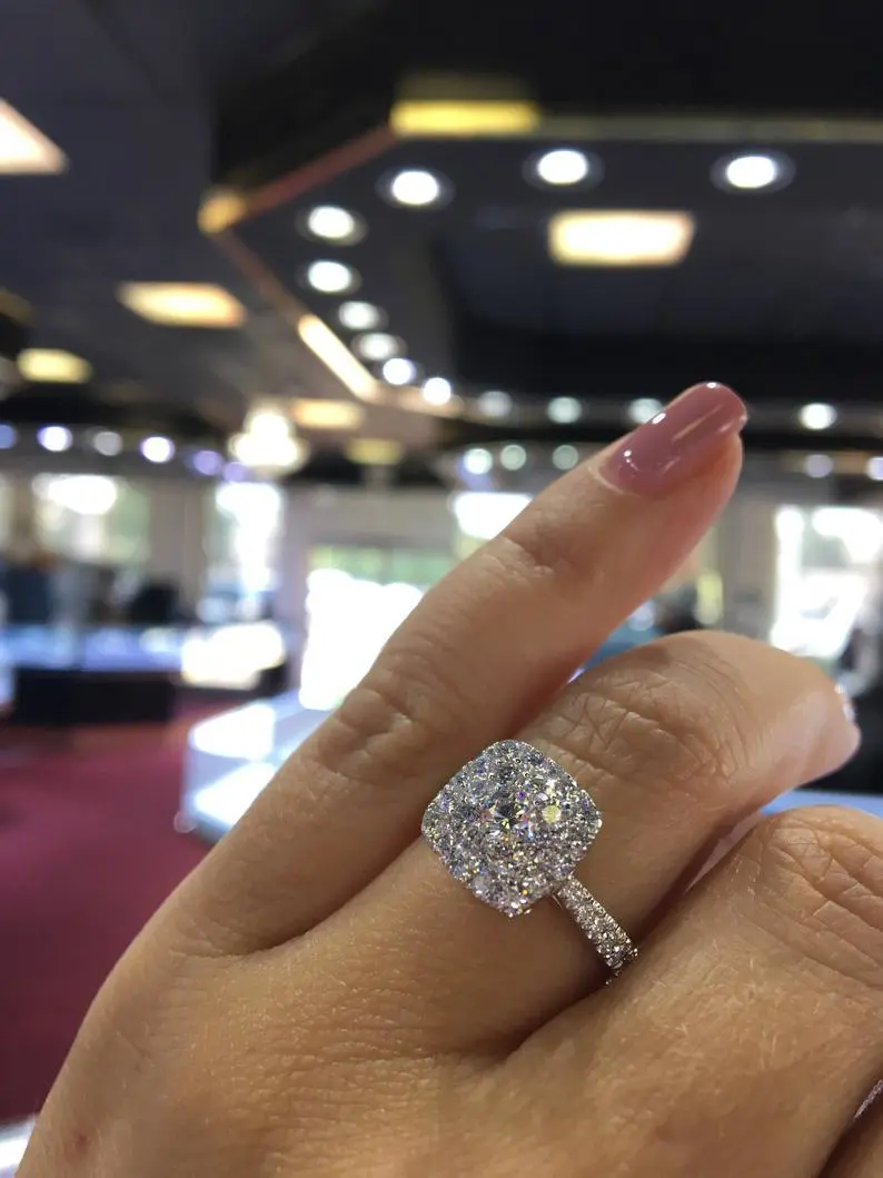 Zircon Ring European and American Engagement Ring