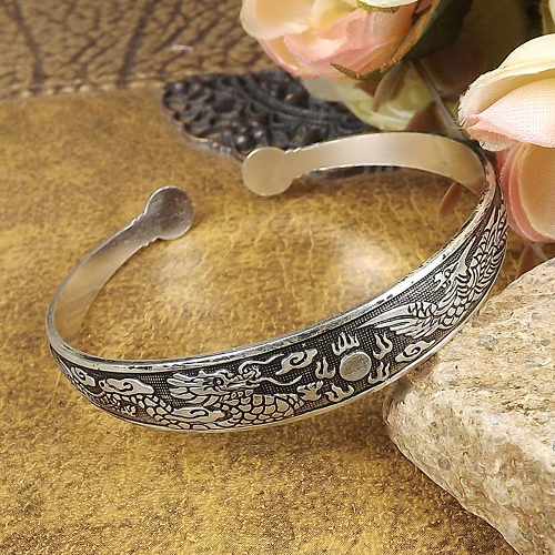 Yunnan Silver Vintage Classic Handmade Bracelet