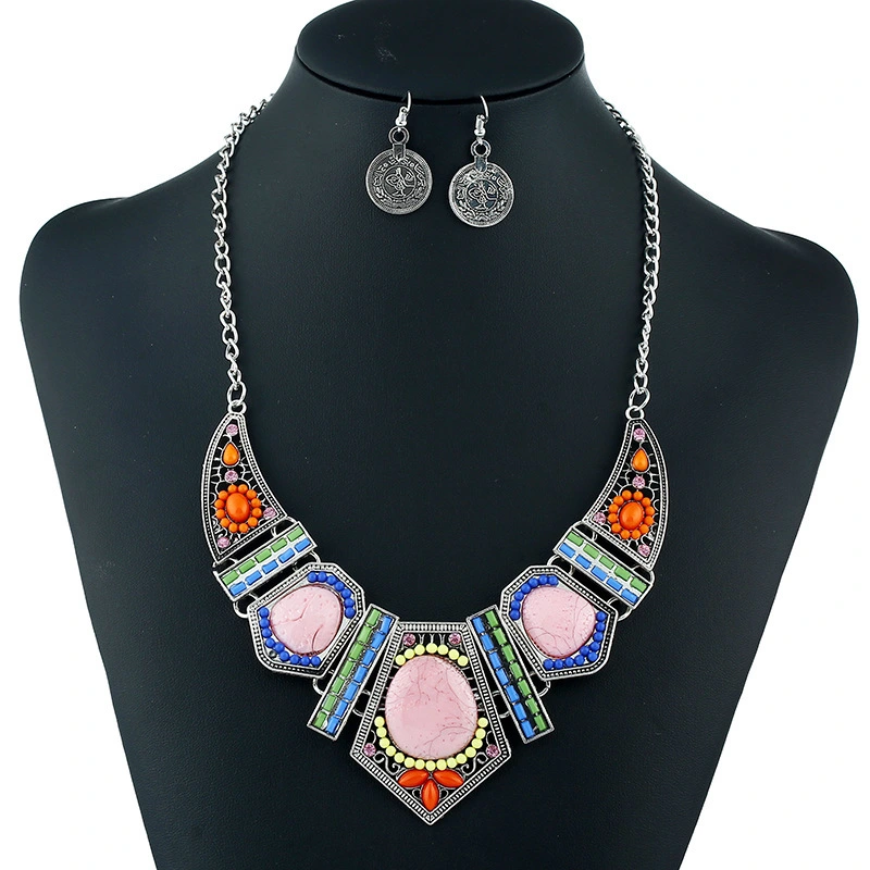 European And American Retro Exaggerated Necklace