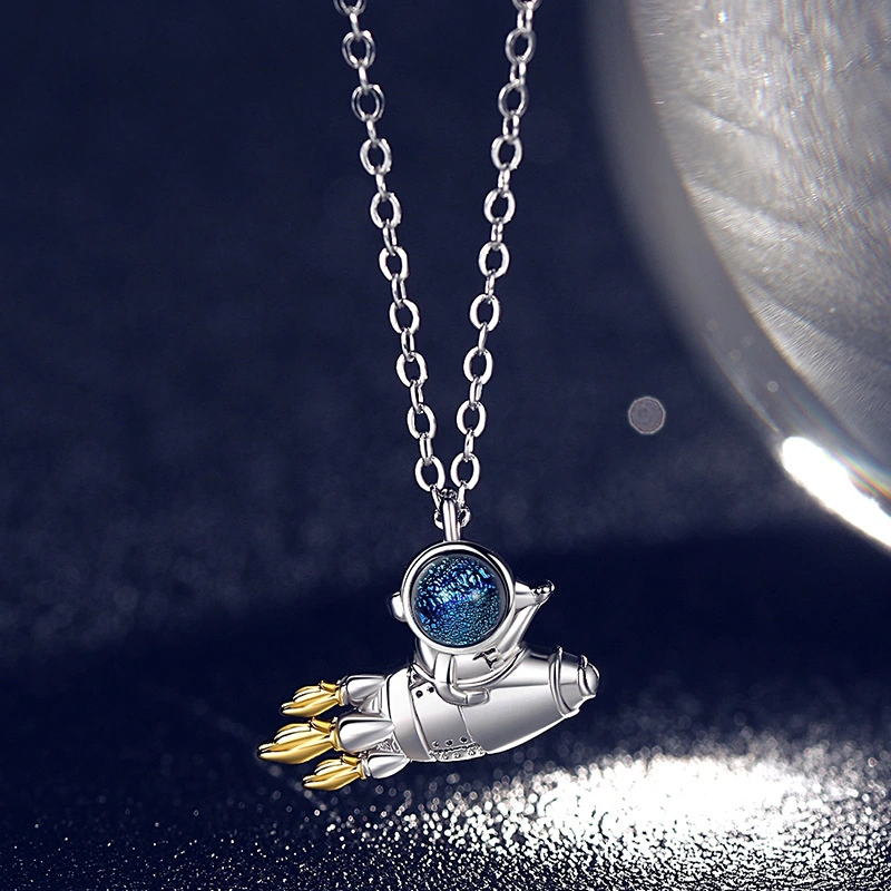 Astronaut Sterling Silver Couple Necklace Female Clavicle Chain Commemorative Light Luxury Niche Pendant Fashion Cartoon Birthday Gift