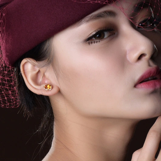 European And American New Temperament High - End Topaz Ear Nail