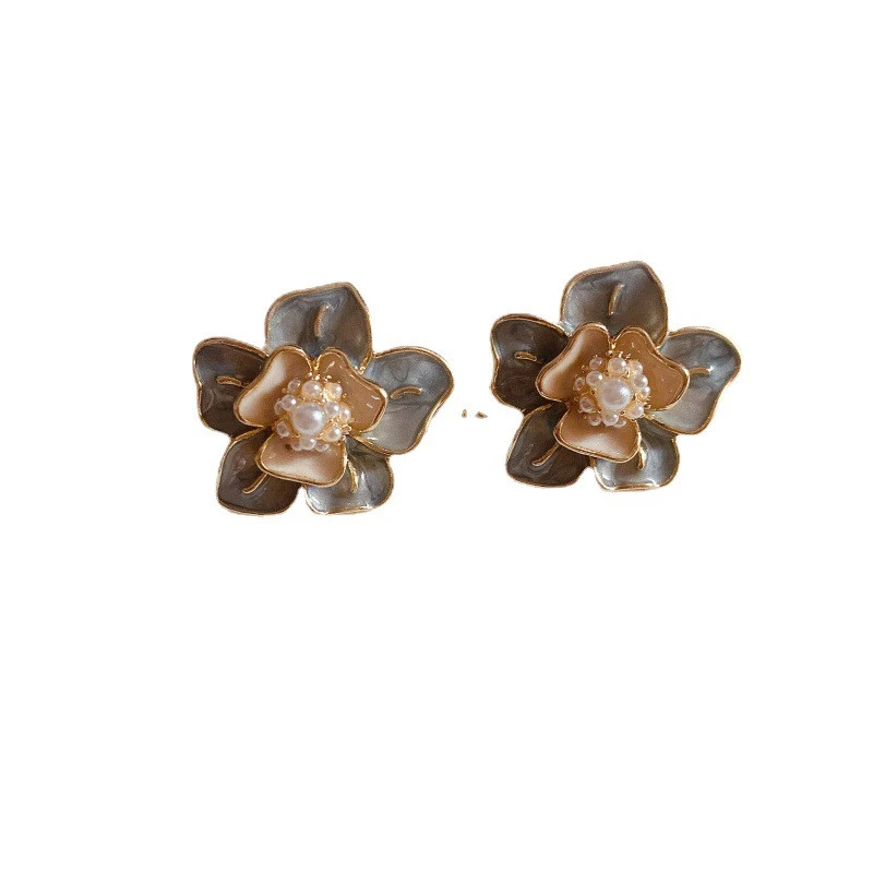 French Exquisite Flower Oil Drip Enamel Pearl 925 Silver Needle Stud Earrings